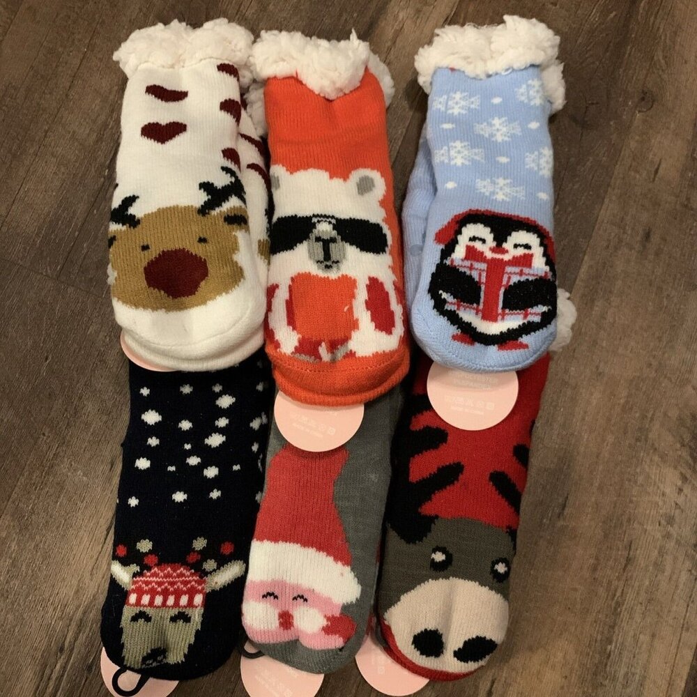 Lot of 6 Cozy Plush Fleece Non-Slip Christmas Socks With Animal & Holiday Design